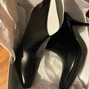 New Calvin Klein Mim Cloe Black Leather Asymmetrical Booties 11M